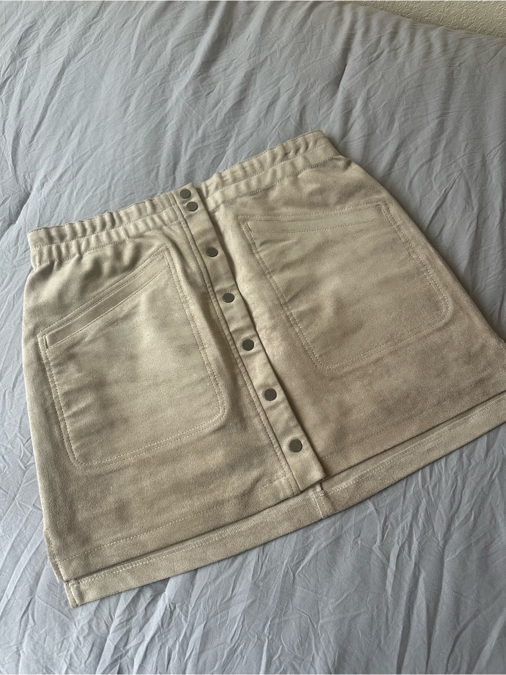 bcbg suede skirt
